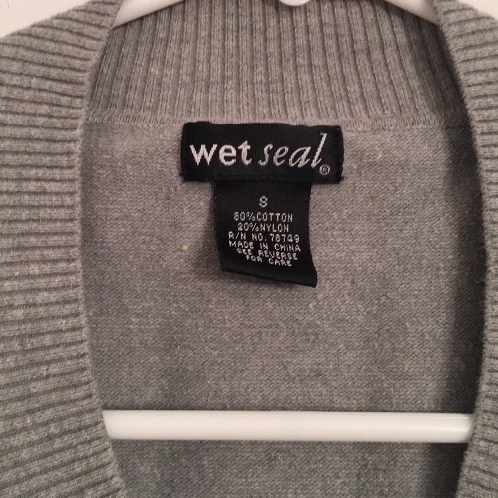Sweater - Picture 2 of 3